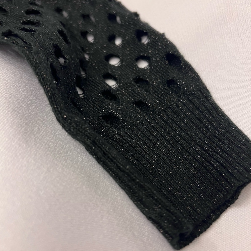 Rock & Republic Black Mesh Knit Women's Sweater - Picture 3 of 6